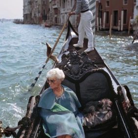 POWERVROUWEN IN DE KUNST